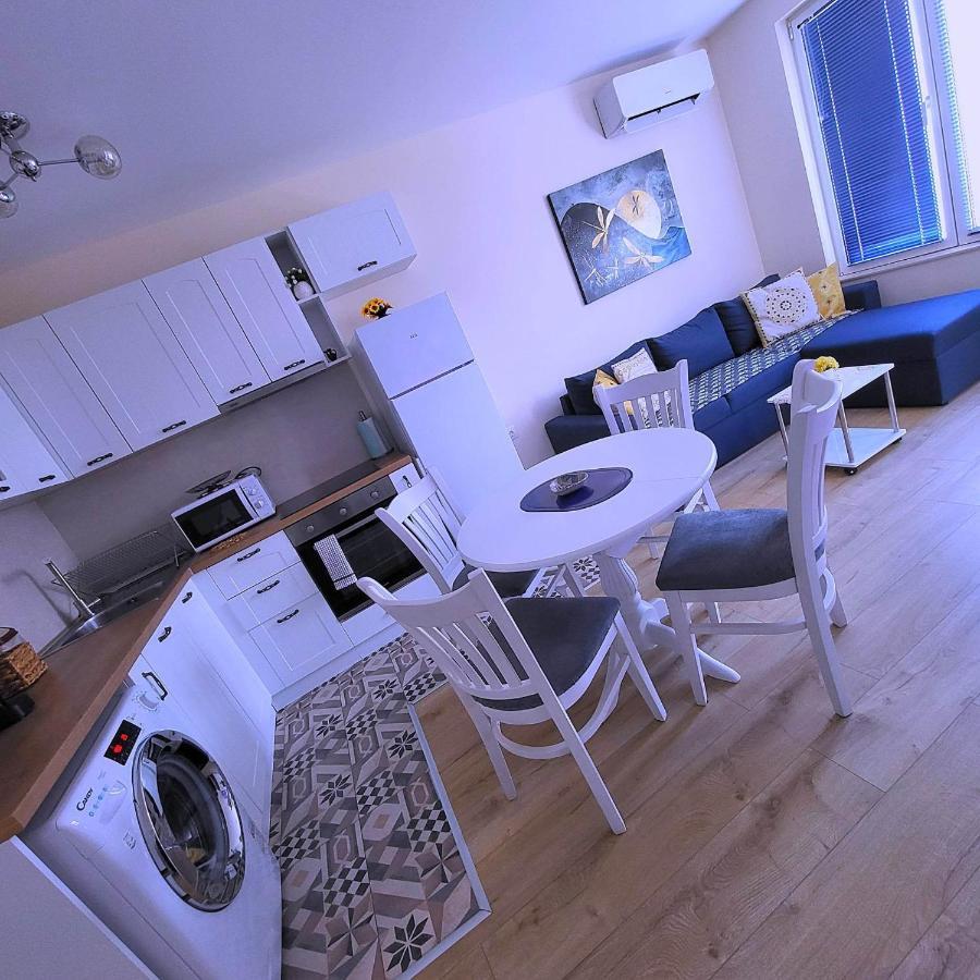 Nicky Holiday Flat Burgas City Exterior foto