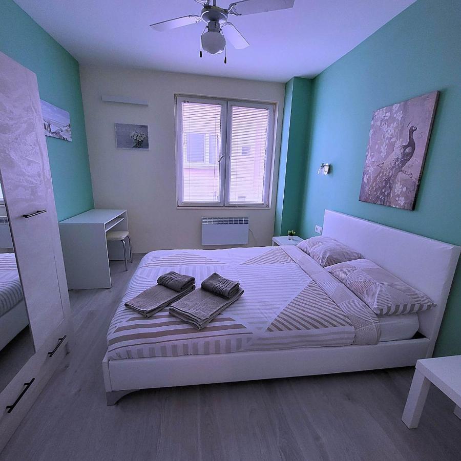 Nicky Holiday Flat Burgas City Exterior foto